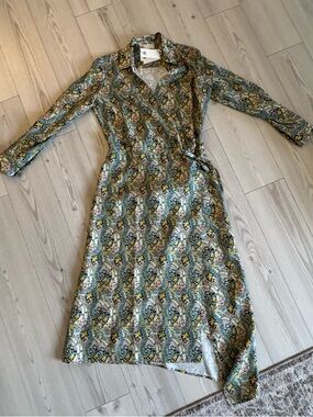 Paisley Wrap Midi Dress in Multicolor